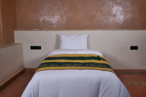 kasbah_zitoune_guesthousen_in_ouarzazate_-_double-ifri_room-9
