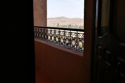 kasbah_zitoune_guesthousen_in_ouarzazate_-_quadruple_balcony