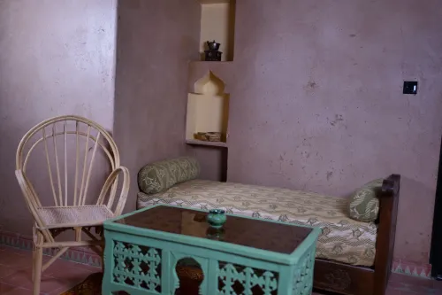 kasbah_zitoune_guesthousen_in_ouarzazate_-_quintuple_living_room
