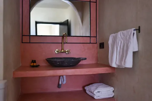 kasbah_zitoune_guesthousen_in_ouarzazate_-_twin_tasamrte_room-5