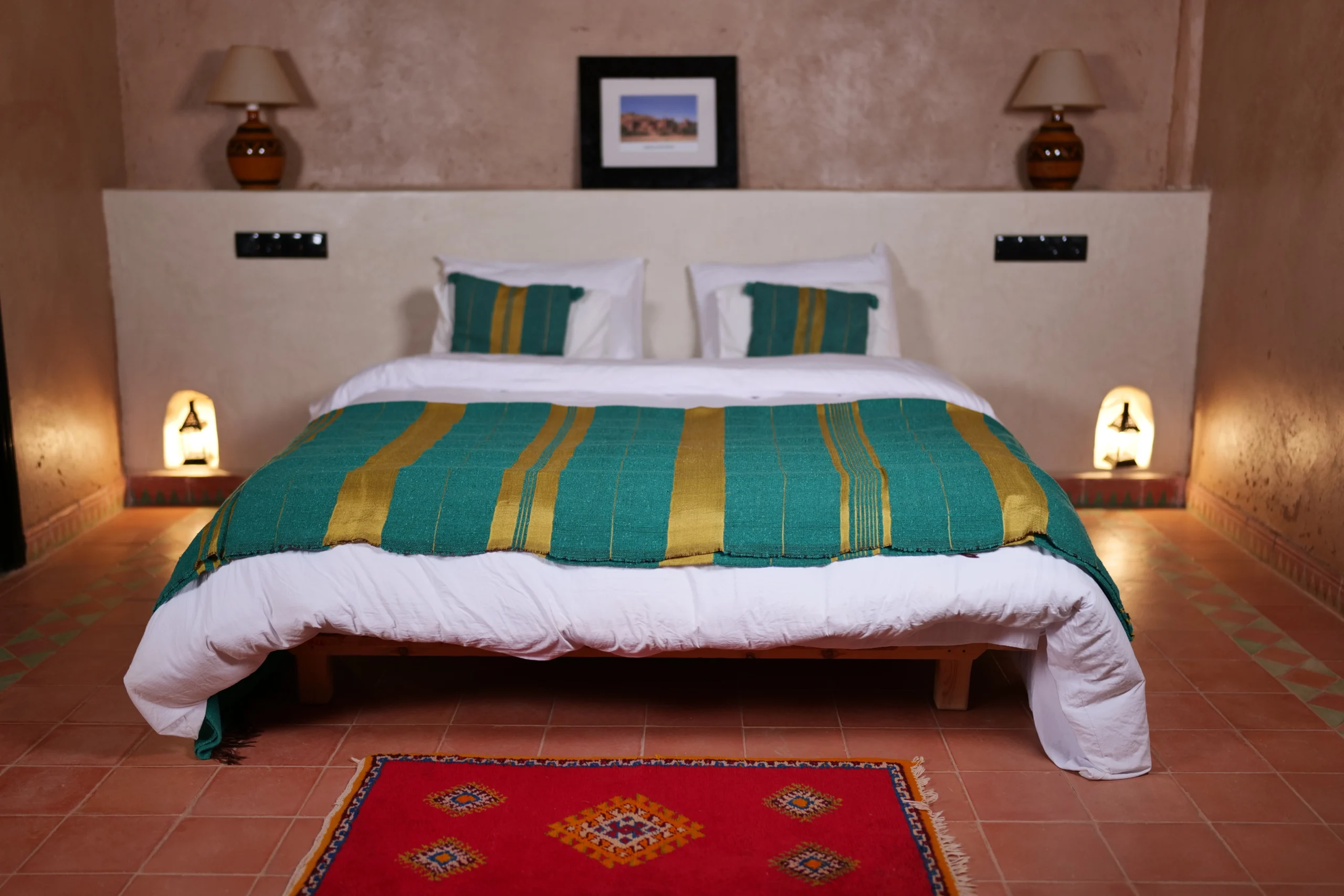 kasbah zitoune guesthousen in ouarzazate quadruple tamaloute room 4 1 scaled